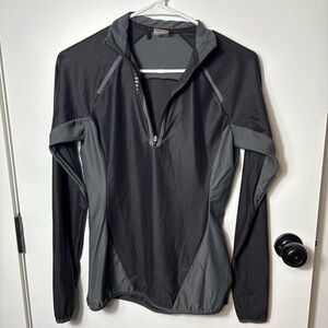 Second Skin Black and Gray Athletic Quarter-Zip Top